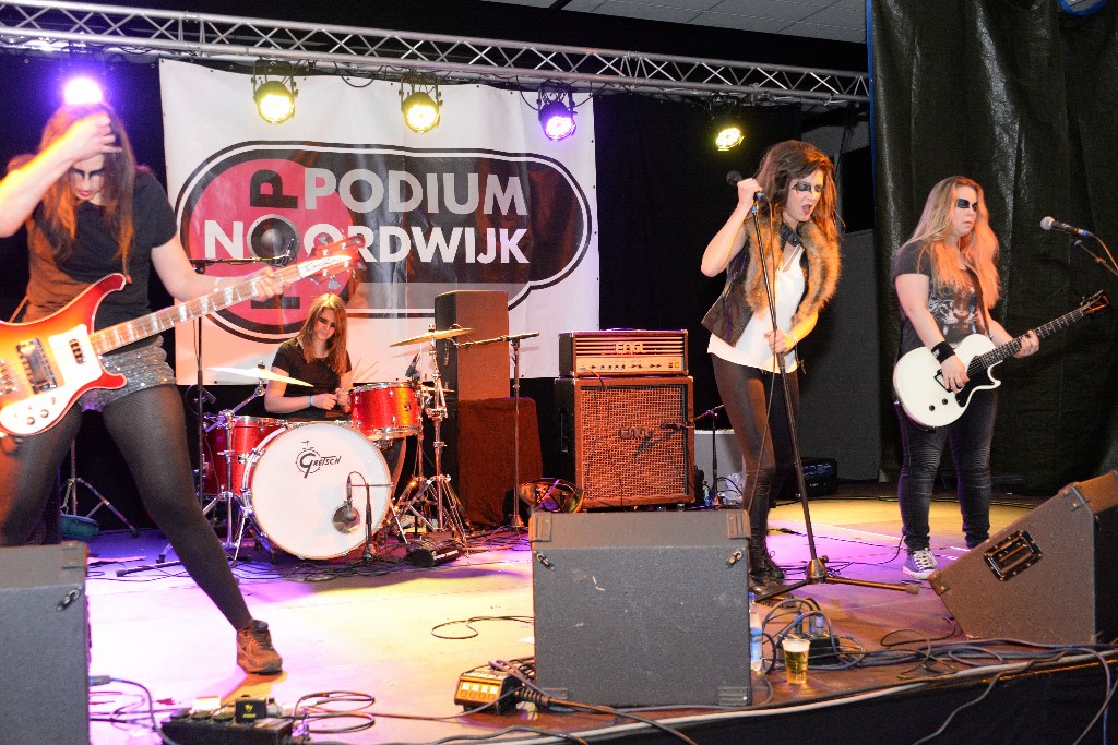 ../Images/Poppodium Noordwijk Punk-Night 065.jpg